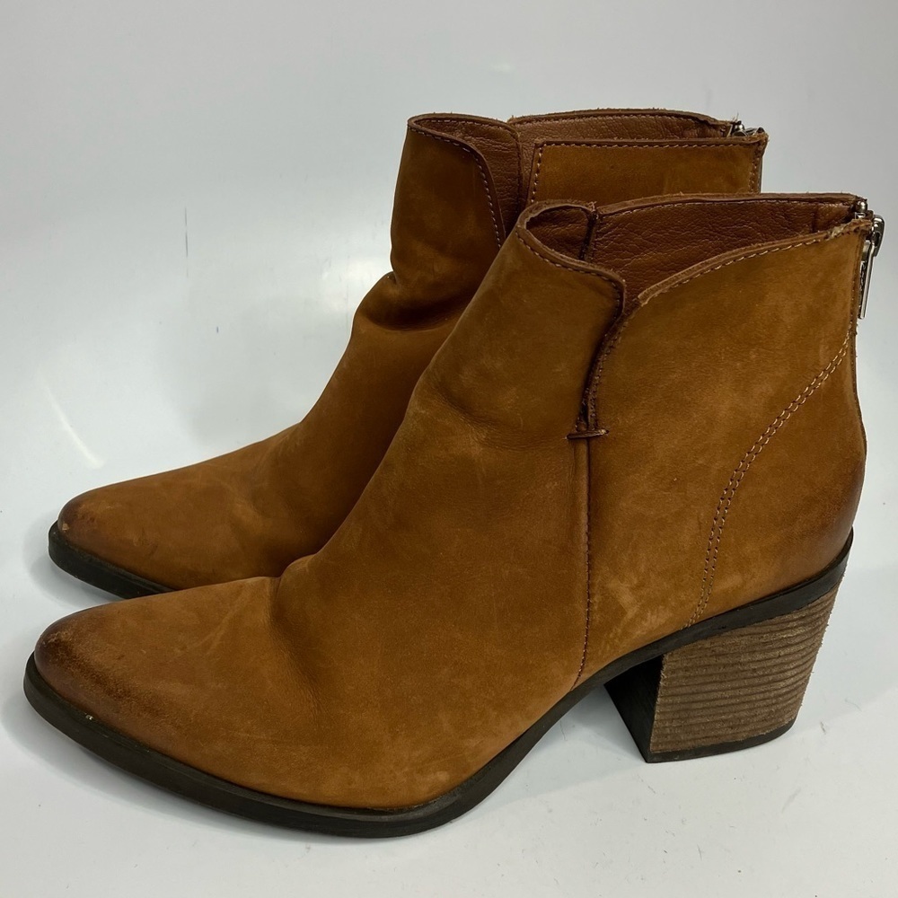 Steve Madden Pawel leather boots size 9.5‎